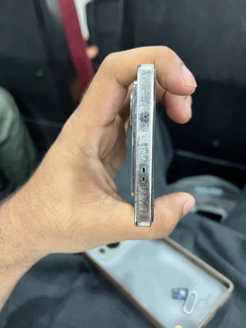 Infinix Note 40 6