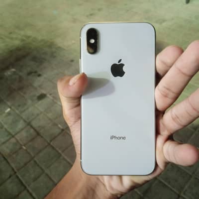 Apple iPhone X. NON PTA TOTALLY JENUEIIN