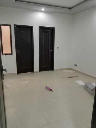 Brand New Independent Luxurious 120 Sqyd Bungalow On 40ft Road