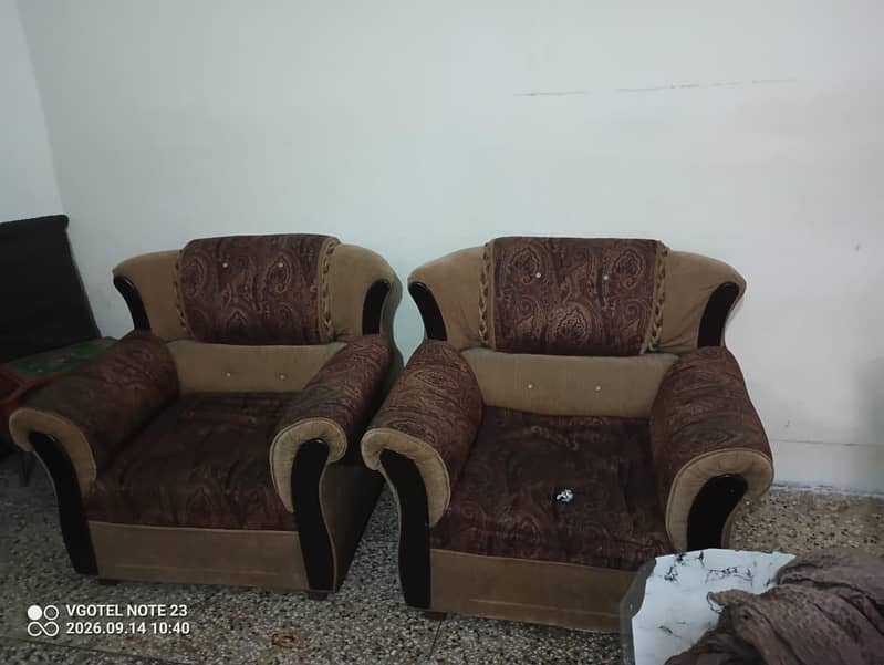 5seater sofa 0