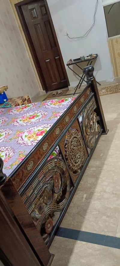 double bed new condition. + molty foam 5 inch new