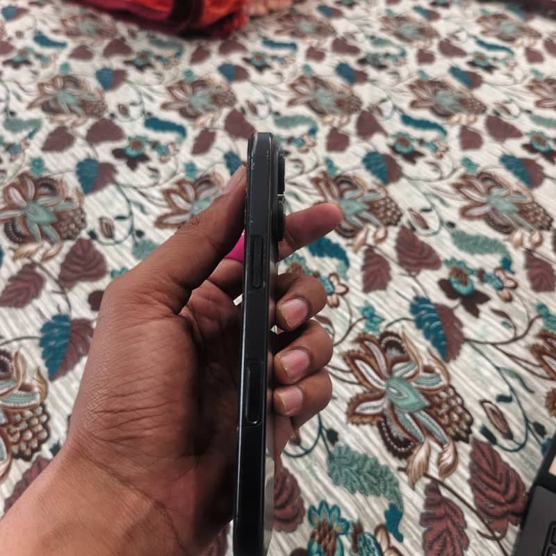 Apple iPhone 256GB – PTA Approved – Dual eSIM – 90% Battery 0