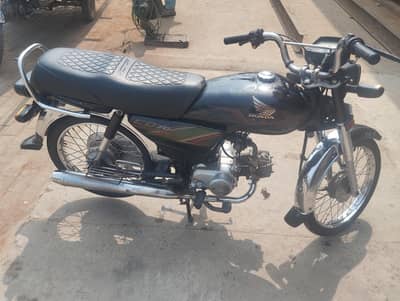 2020 model 21 ka sticker 03484810601