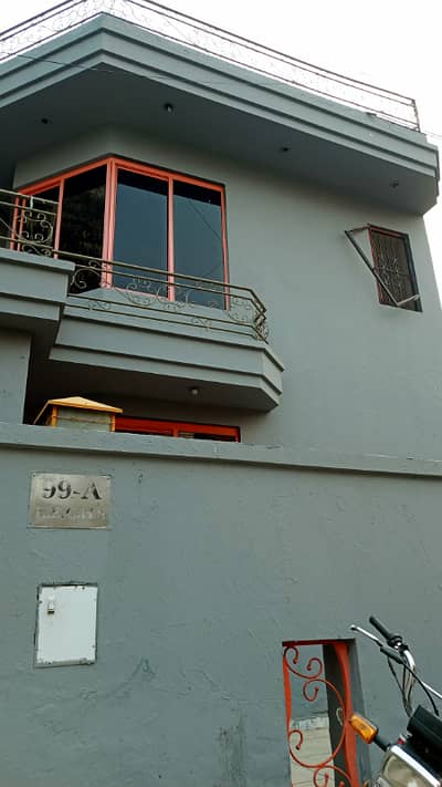 10 Marla House Available For rent in johar town For Family and Office Use Silent office and Software House