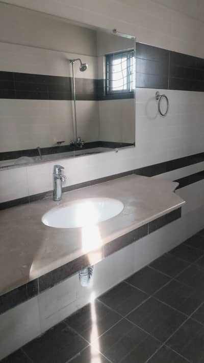 20 Marla house for rent in imperial home paragon city