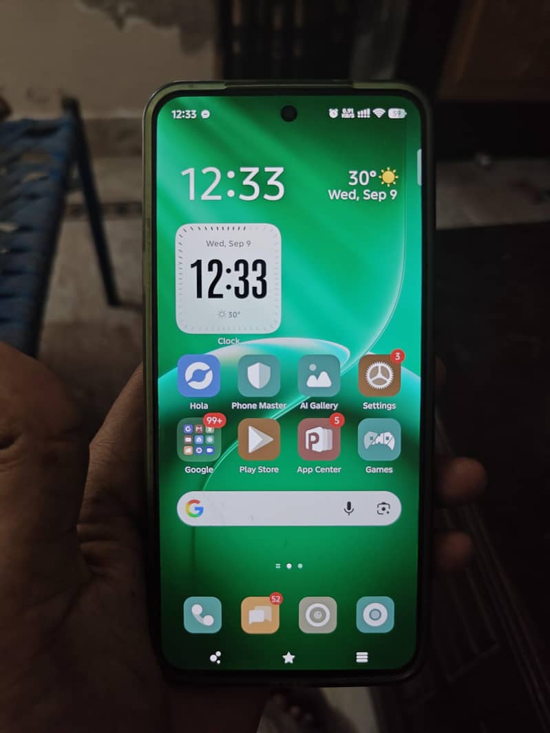 Tecno CAMON 40 Premier 1