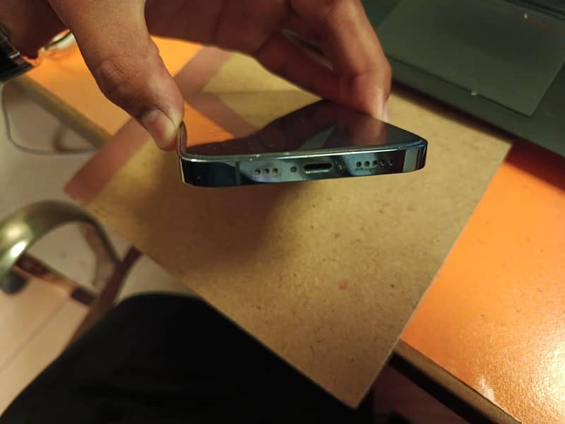 Apple iPhone 12 Pro 7