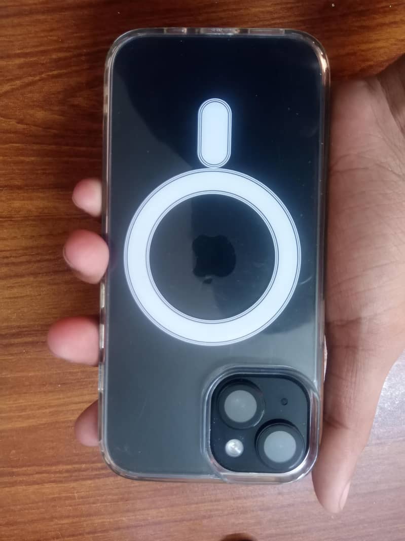 Apple iPhone 15 7