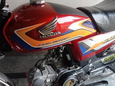 Honda 125 2025 model total genuine condition 10/10 documents clear