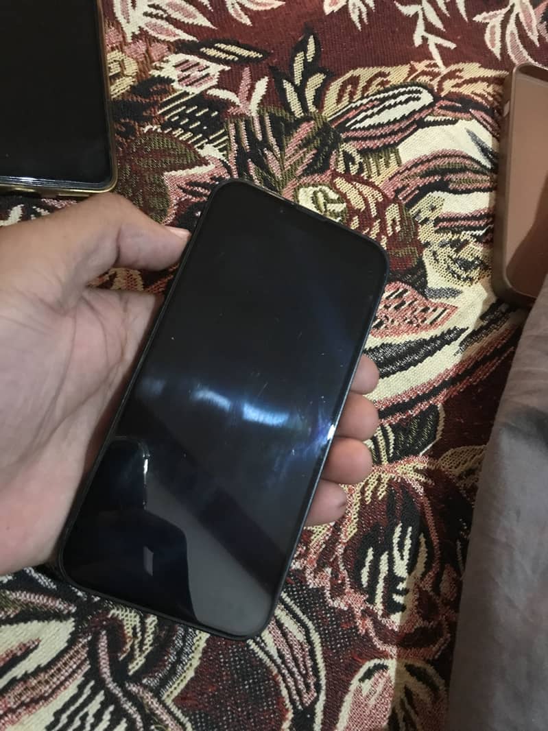 Iphone 14 jv 1