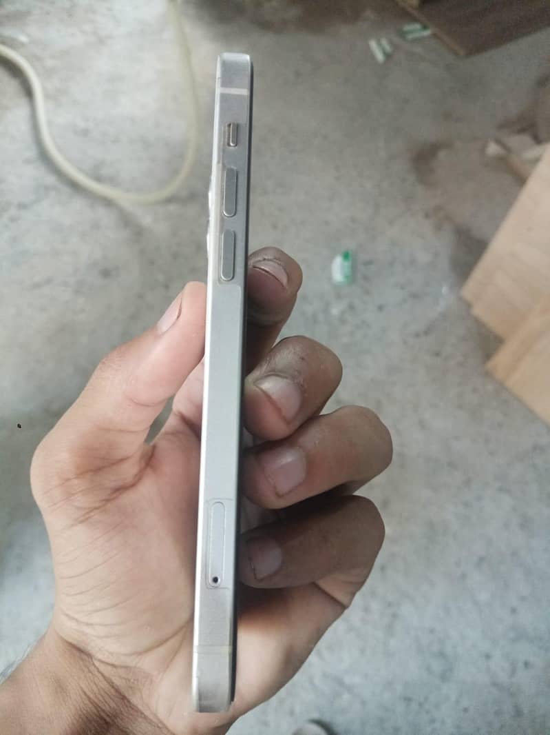 Apple iphone 12 2