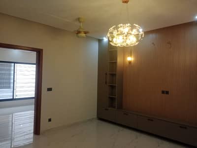 5 Marla House In Bahria Town For rent At Good Location