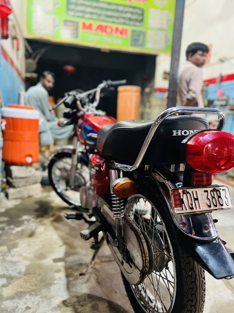 CG125 0