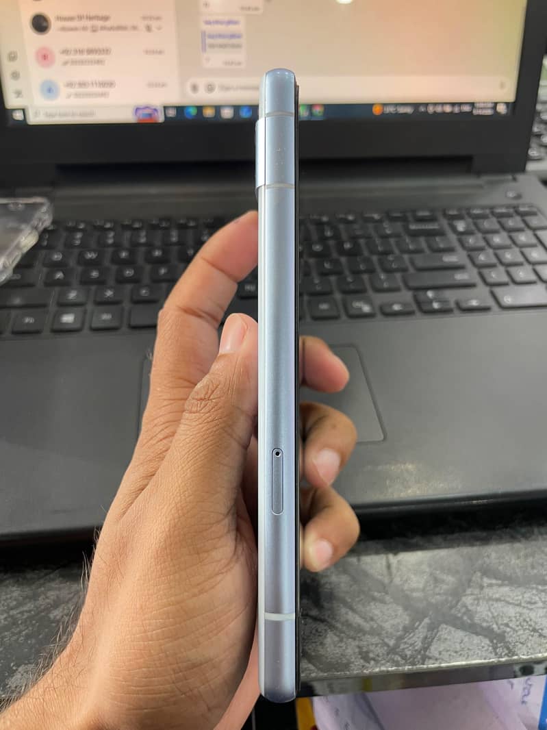 Google Pixel 7a 4