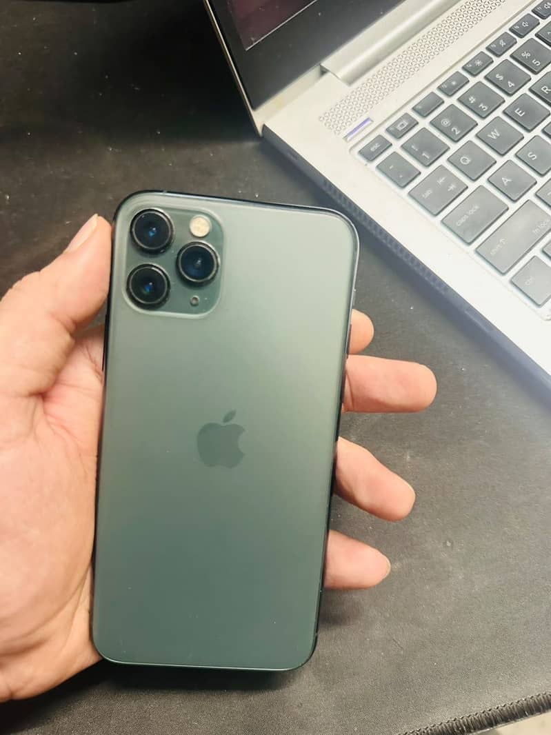 Apple iPhone 11 Pro 3