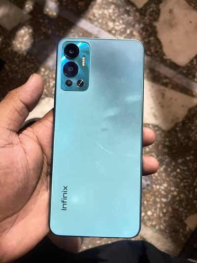 Infinix Hot 12