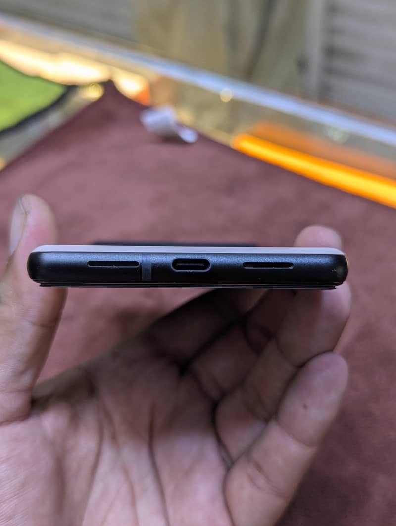 Google Pixel 6 5