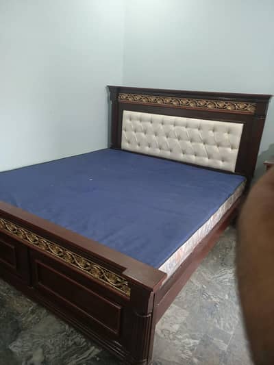 “Premium King Size Wooden Bed Set – Only 2 Months Used”.   03261693151