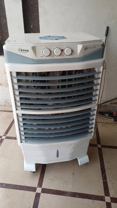 air cooler brand new condition i-zone  urgently salel