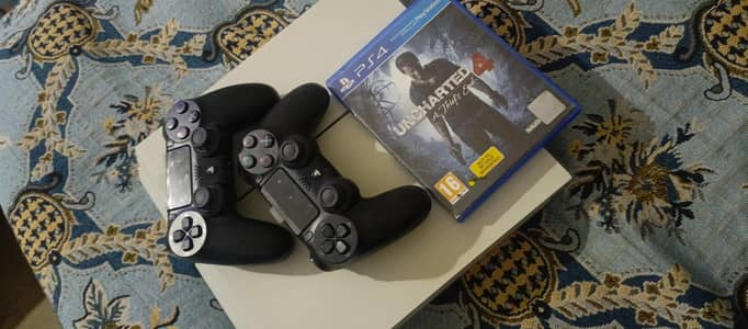 Play Station 4 Fat Used 10/10 condition