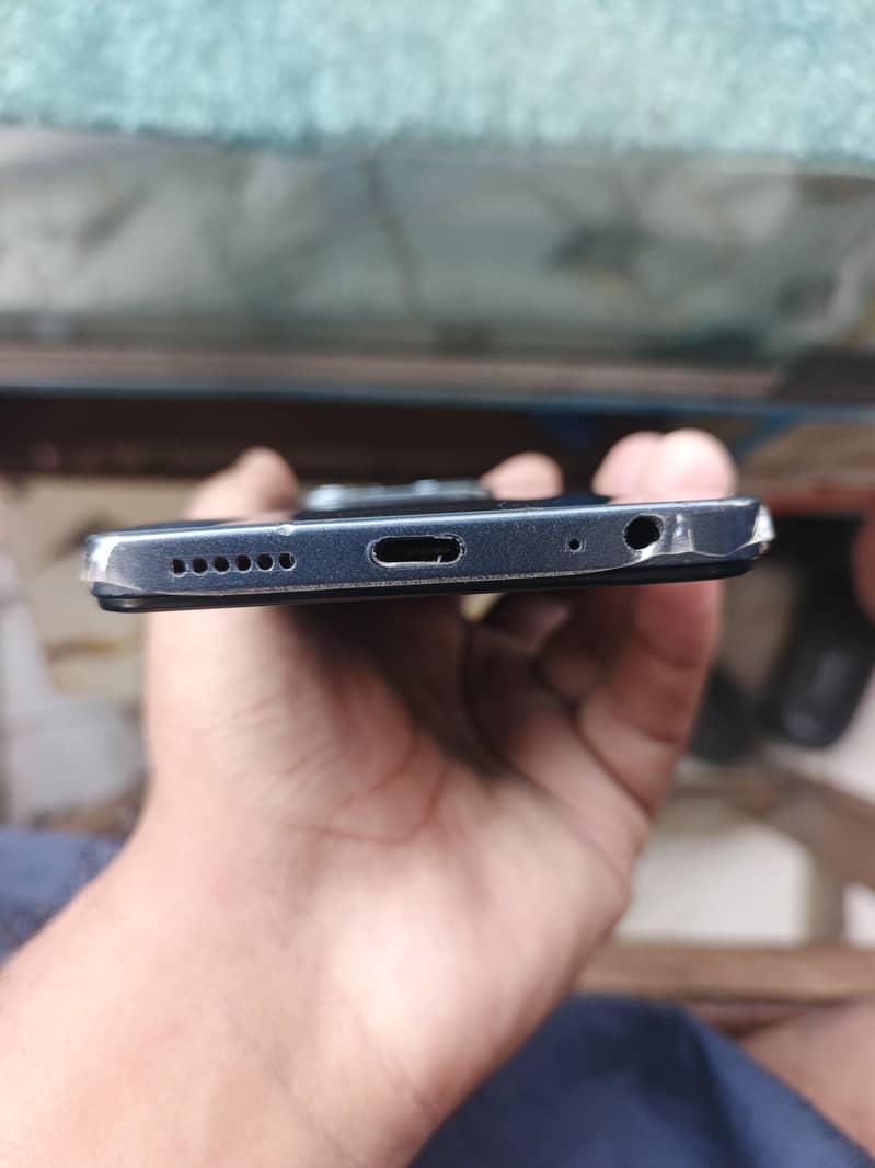 Tecno Spark 20 5