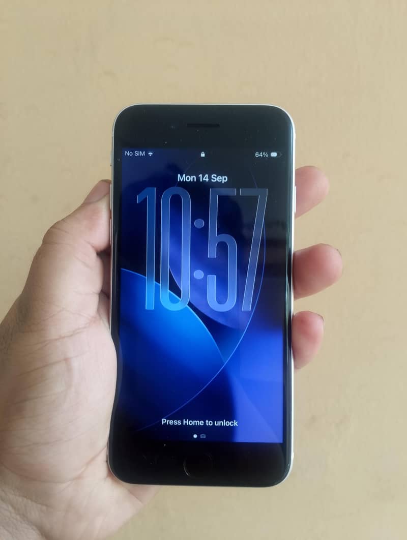 Apple iPhone SE 3