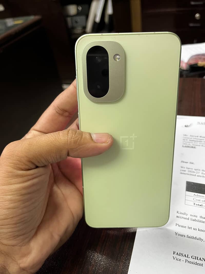 OnePlus Ace 6T 0