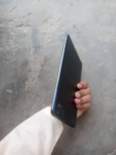 I pad a1455 pta approved condition10/9 only jheck problem