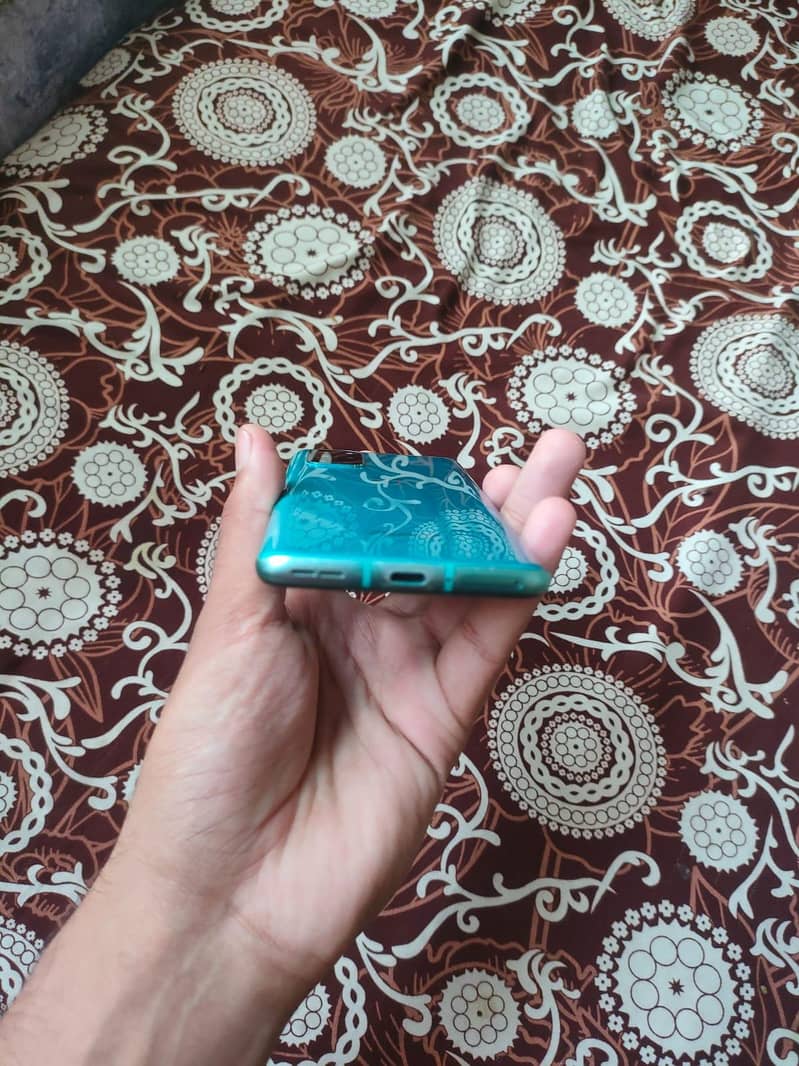 One Plus 8T 6