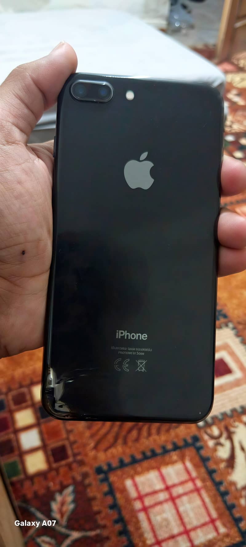 Apple iPhone 8 Plus 2