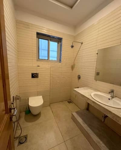 1 Kanal Single-Storey House for Sale in Public Health Society, Lahore | Ideal Location | Looking Like New
