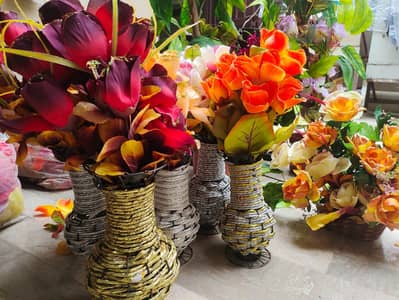 flowers vaas for sale
