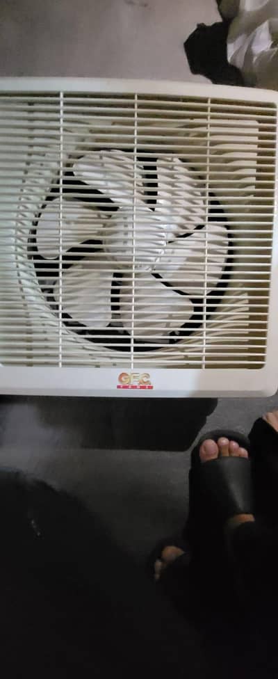 exhaust fan cieling and wall
