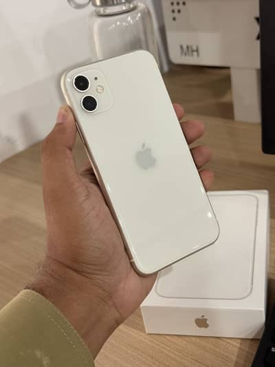 Apple iPhone 11 (128gb)