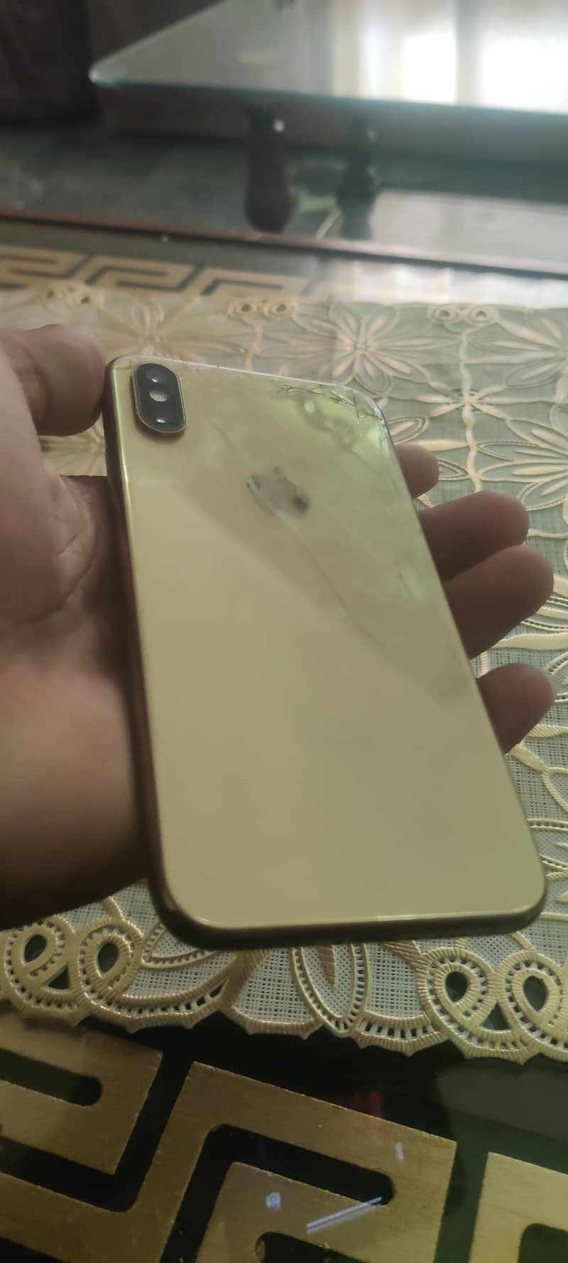 Apple iPhone XS 1