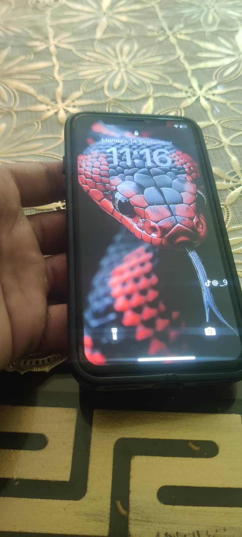 Apple iPhone XS 3