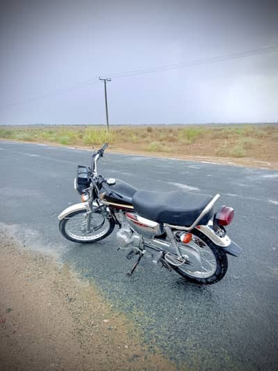 Honda CG 125 2025