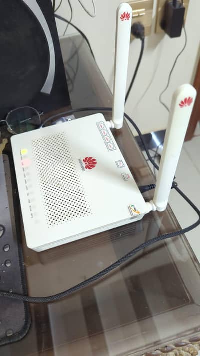 Huawei HG8546D5 Dual WiFi XPON ONU
