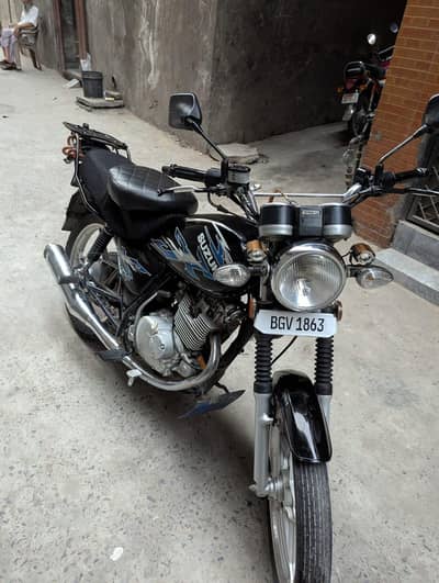 Suzuki GS 150 SE