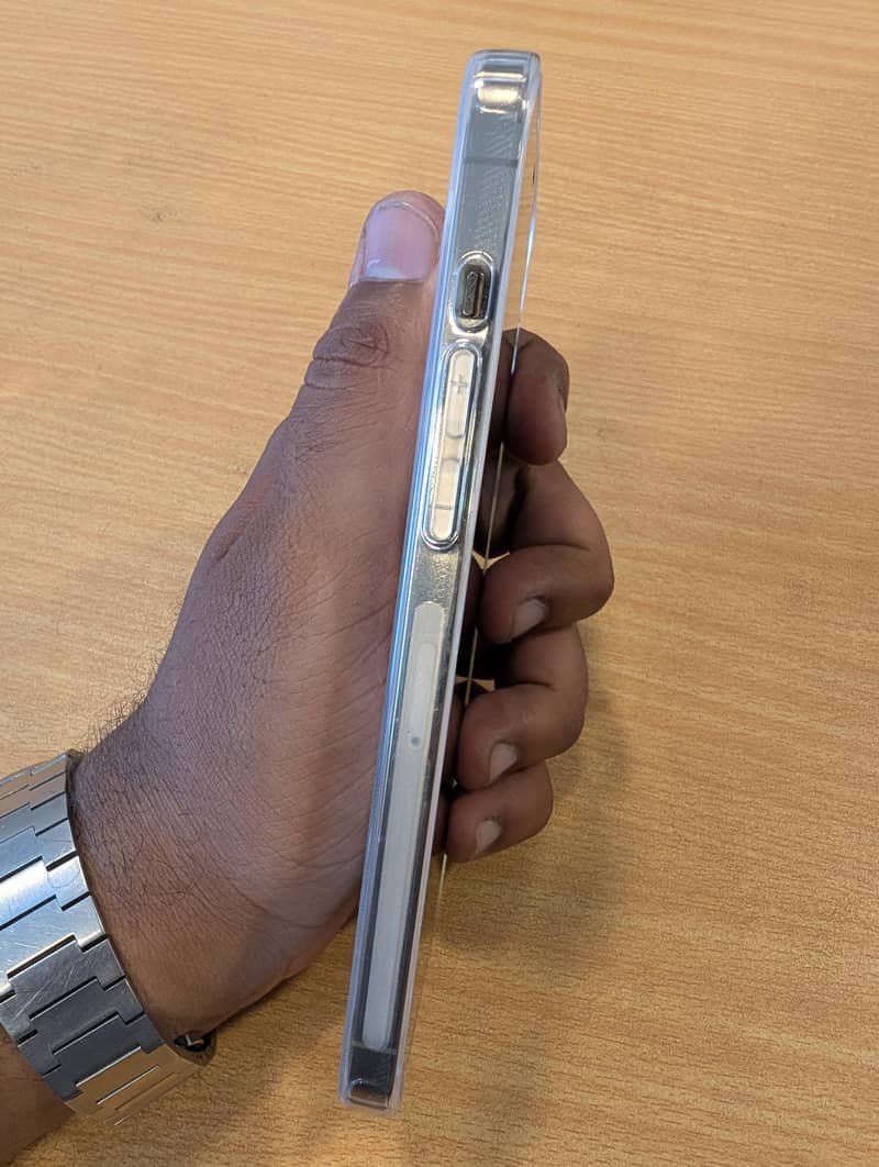 Apple iPhone 12 Pro Max 3