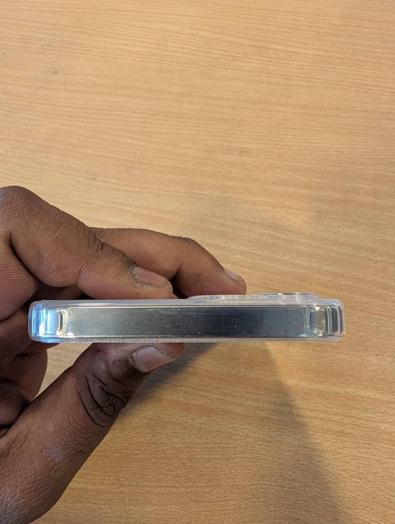 Apple iPhone 12 Pro Max 5