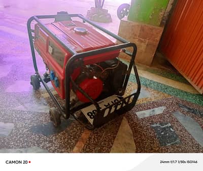 Made in Japan Honda 6500 Generator good condition