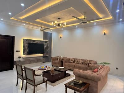 1 KANAL BEAUTIFUL HOUSE FOR SALE