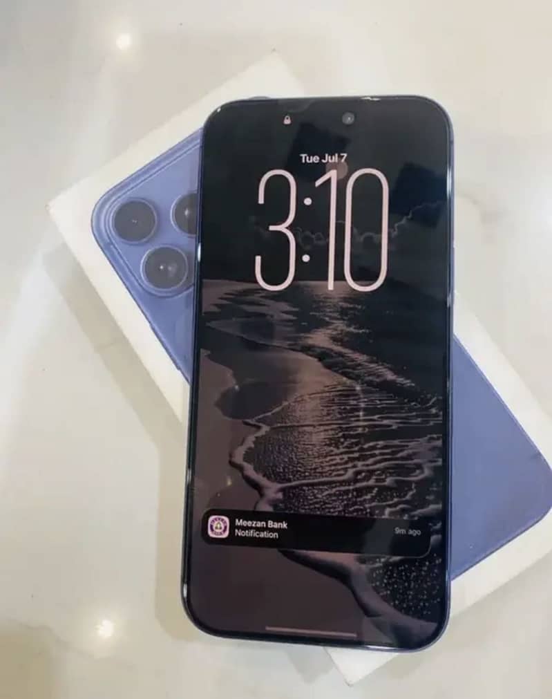 Apple iPhone 17 Pro Max 0