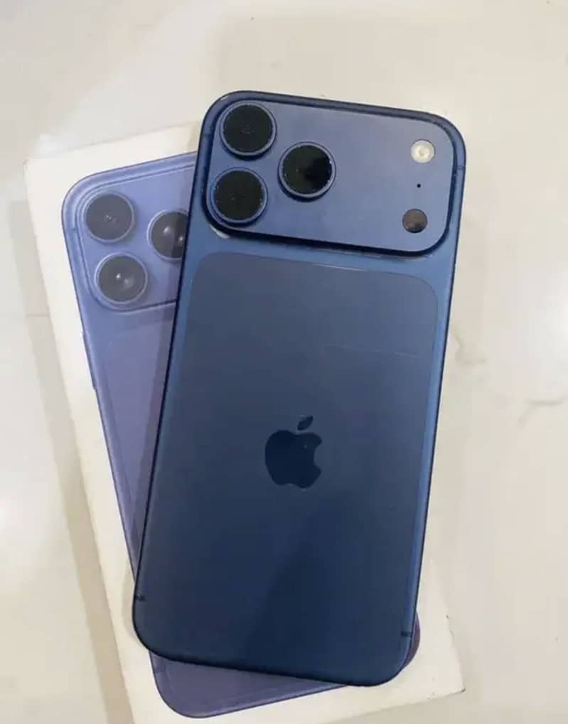 Apple iPhone 17 Pro Max 1
