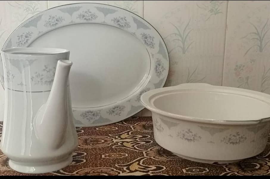 dinner set 0
