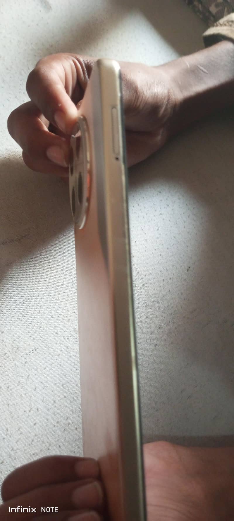 Tecno CAMON 30 1