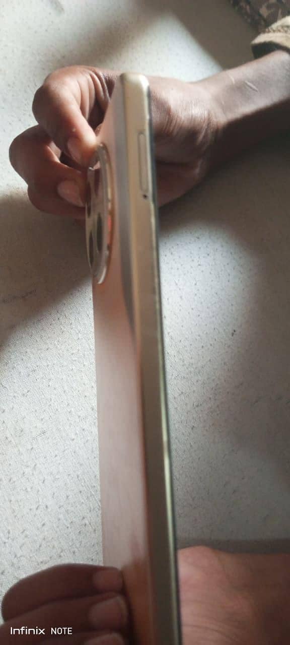 Tecno CAMON 30 6
