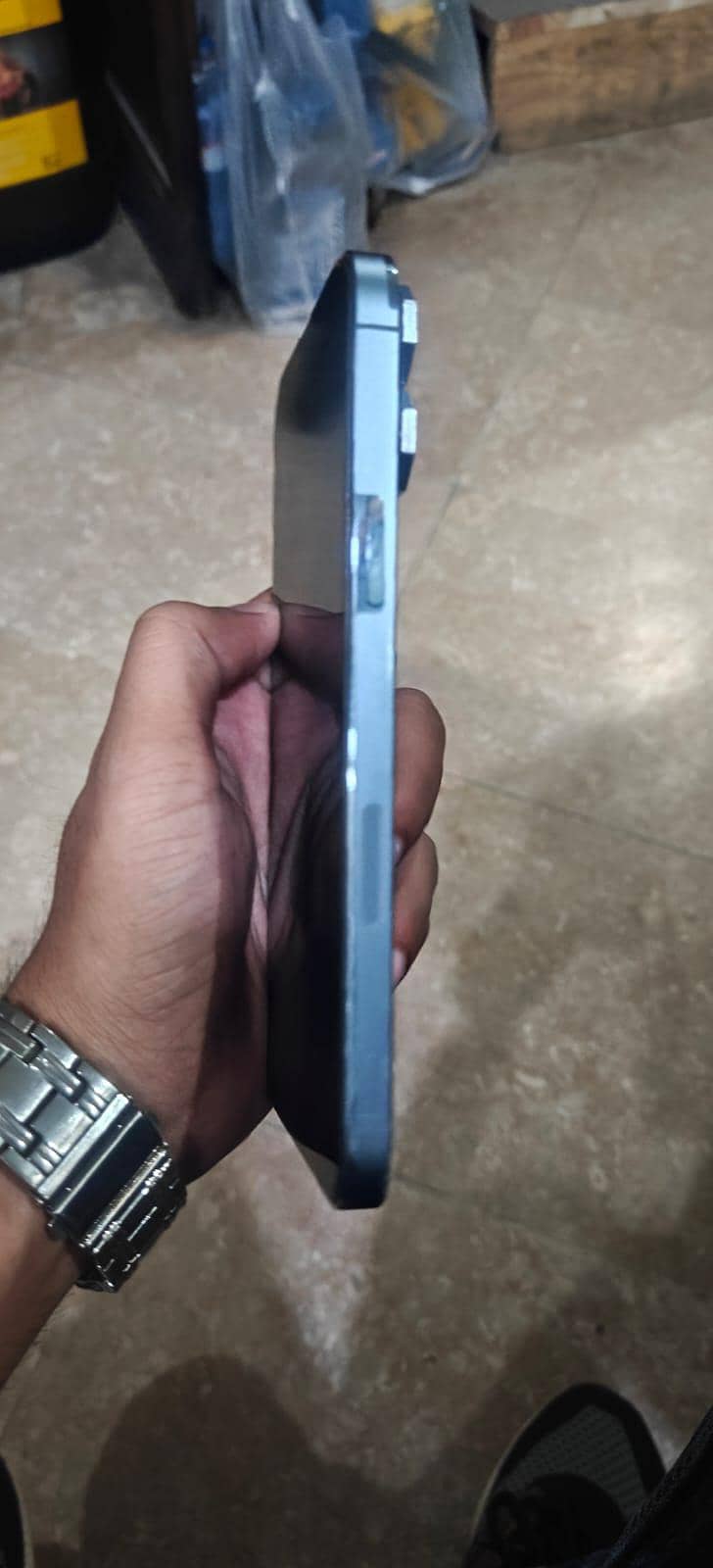 Apple iPhone 13 Pro Max 2
