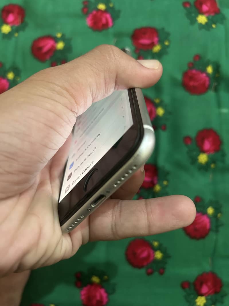 Apple iPhone SE 2